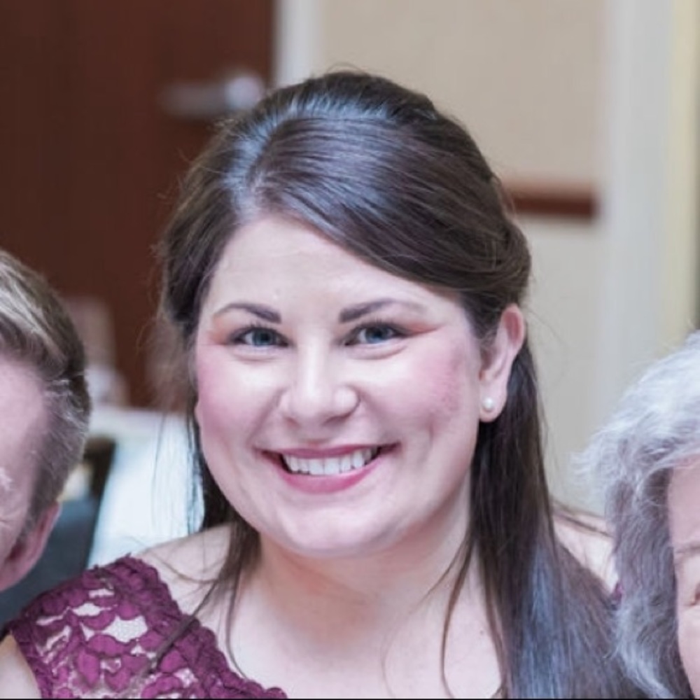 Meet your Posher, Crystal